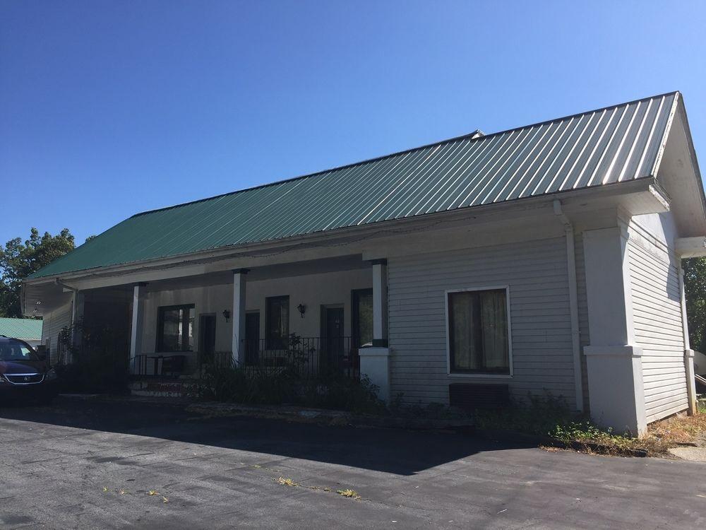 Bonaire Motel Hendersonville Bagian luar foto