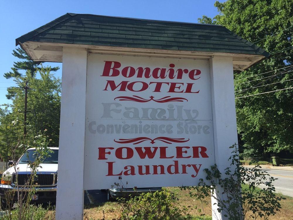 Bonaire Motel Hendersonville Bagian luar foto